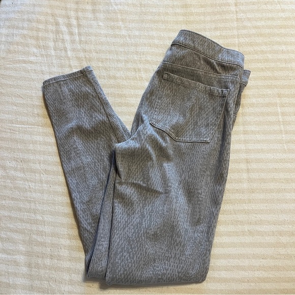 SPANX Size Small Womens Gray Snake Print Ankle Jean Legging - Picture 3 of 8